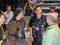 文与旅各唱各的戏，才有了乌镇戏剧节的12年｜对话黄磊