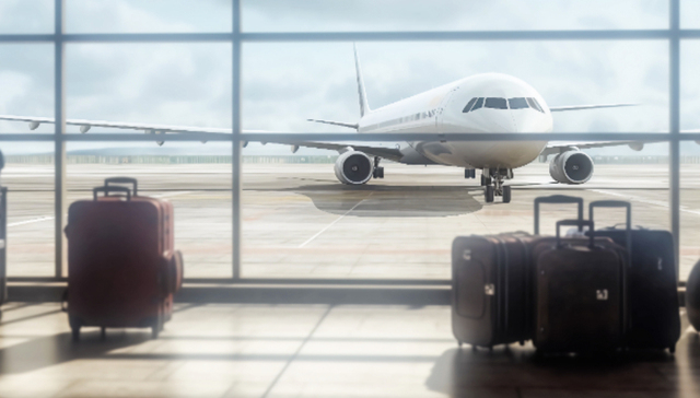 【评论】“连滚带爬”表述虽然情绪化，但残障人士登机难应尽快得到改善