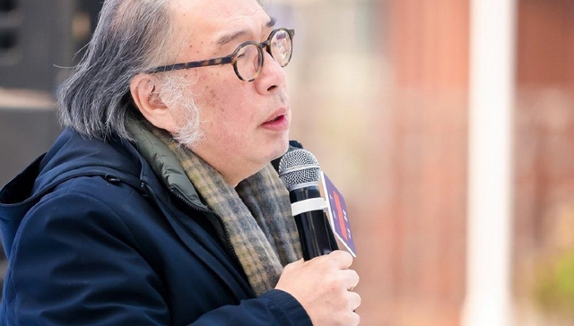 西川：当下的困境之一，在于很多人不愿被启蒙