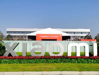 雷军现身官宣小米智能家电工厂正式投产，6.5秒即可下线一套空调