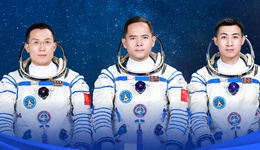 神舟二十一號(hào)3名航天員確定，明晚將攜帶4只小鼠飛向太空