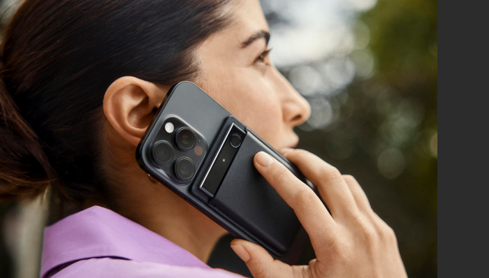 一年狂卖十几亿人民币，这家深圳南山公司成了AI硬件黑马