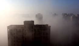 京津冀遭遇今年秋冬季首次PM2.5污染過程，河北中南部多城市出現(xiàn)重污染