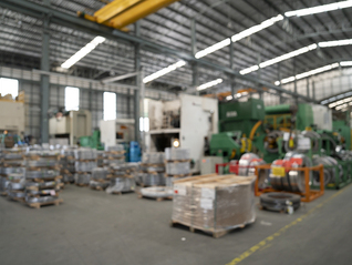 关税持续阻碍复苏，美欧制造业仍举步维艰