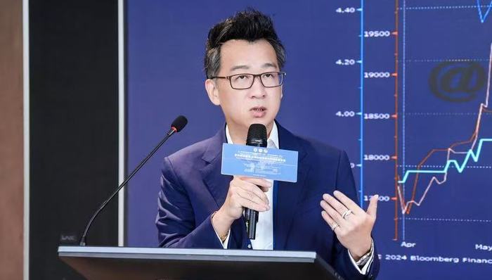 知名经济学家洪灏开通知识星球，11天收入超800万元