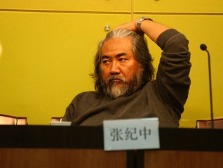 被指控涉嫌职务侵占数额高达800多万，导演张纪中回应