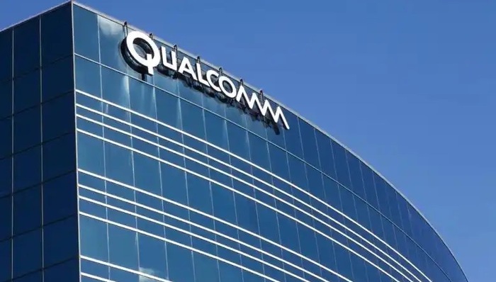 闪电快讯｜高通Q4业绩超预期，手机/自动驾驶/IoT均同比增长