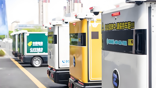 全球最大无人车采购订单背后：九识拿下关键一局，海外市场也卷起来了