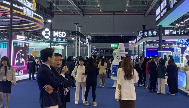 Global life science companies localize production in China as CIIE turns exhibits into real products