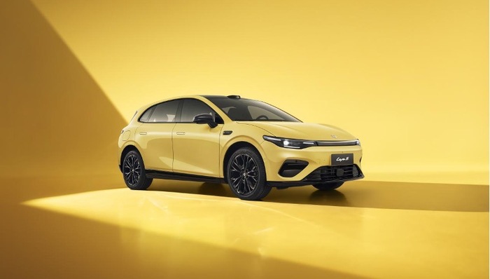 闪电快讯 ｜ 零跑Lafa5开启预售：10.58万起，面向全球市场销售