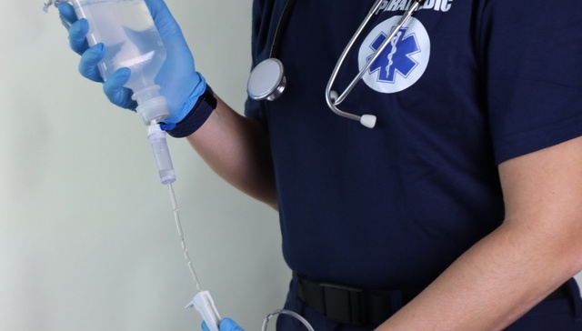 财说｜科伦药业增持石四药，一场输液“联盟“的抱团取暖