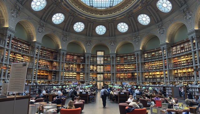 靠近毁灭来理解生命｜一周新书推荐