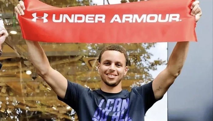 2.55亿美元“分手费”，安德玛为何与库里分道扬镳