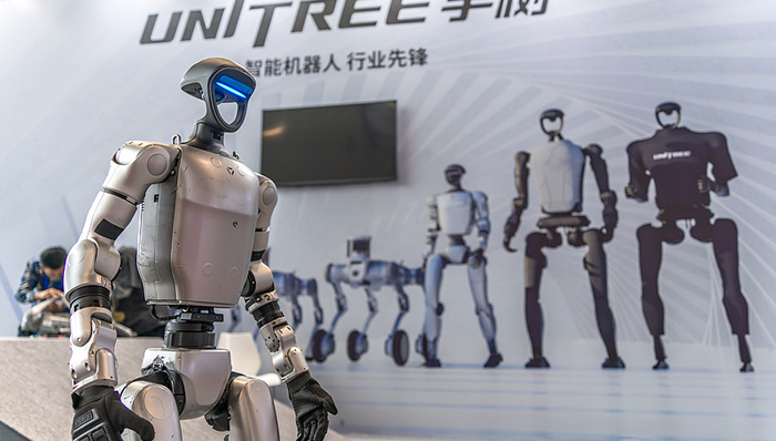 盘前机会前瞻|机器人行业迎来重要催化！宇树科技IPO辅导完成，这几家公司与宇树科技深度合作部分产品已实现批量出货（附概念股）