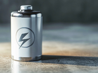 供需持续收紧，碳酸锂价格重返10万元关口