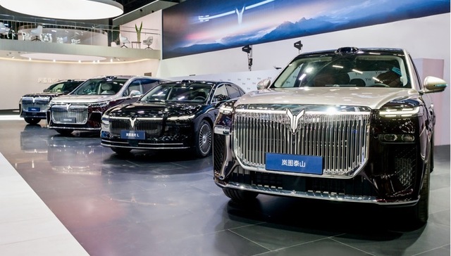 闪电快讯 ｜ 岚图梦想家山河正式上市：四座MPV 售价70.99万元