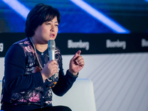 140億“風(fēng)投女王”，豪擲3億美元彌補(bǔ)遺憾