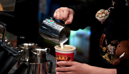 10個月狂開5000家門店，又一餐飲萬店品牌誕生