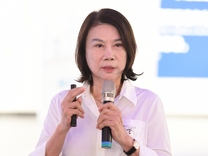 董明珠再谈格力分红：股东们希望“马儿跑”，也请坚持让“马儿有草吃”