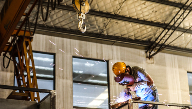 China's industrial profit recovery extends into October despite monthly dip