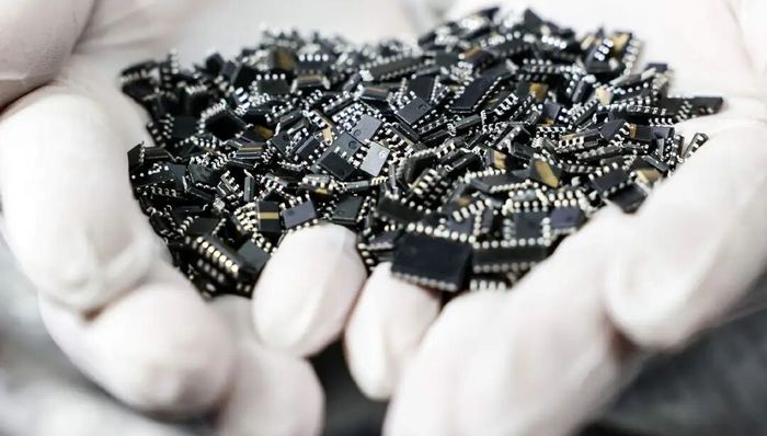 众筹升级芯片，车主和车企的两难选择 | 电厂