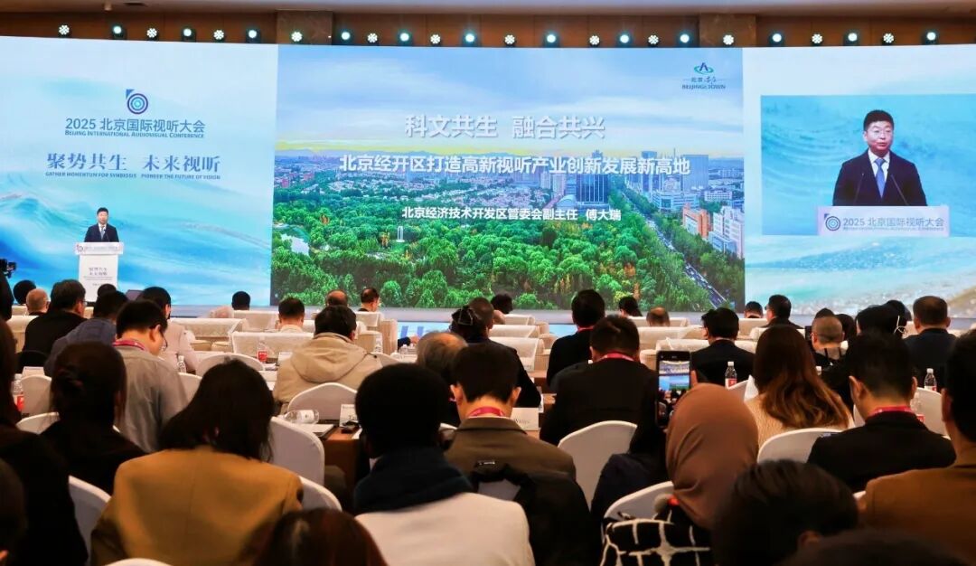 0d742fe3ded6295ab7cd13138972eefe