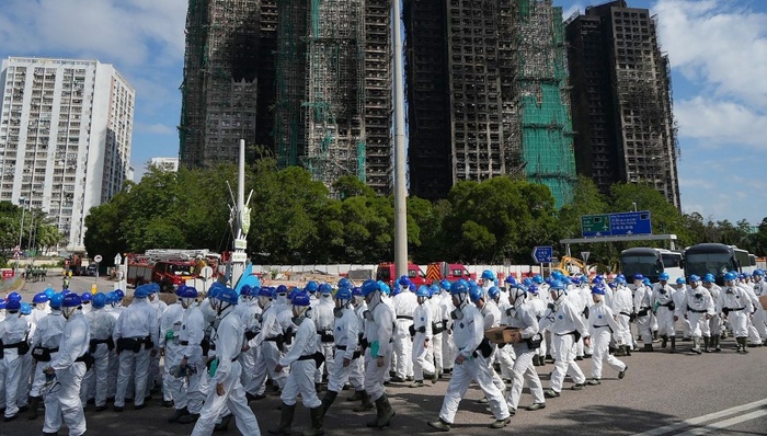 香港大埔火灾失踪名单中144人确认安全，仍有150人失联