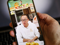 孫東旭離職后俞敏洪成東方甄選法定代表人，公司新增外賣遞送等服務