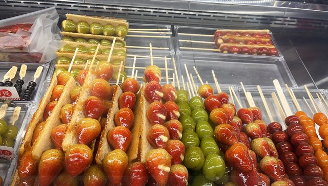 订单激增10倍，工厂进入“三班倒”：奶皮子接得住这泼天富贵吗？