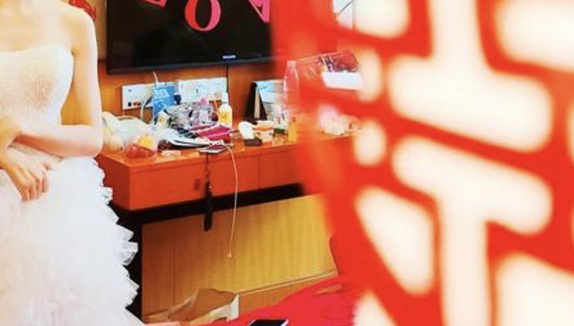 一场婚礼满足了多少人的表演欲