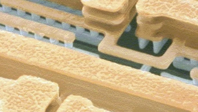 铜互连工艺，面临挑战