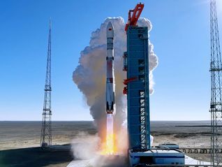 商业头条No.101 | 从朱雀三号到“中国星链”：火箭“六小强”竞逐液体可回收