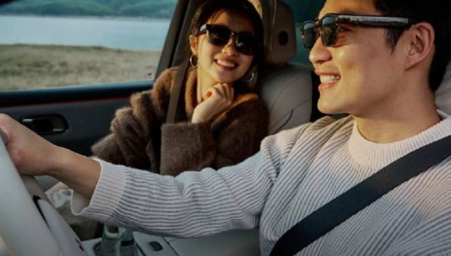 李斌可以造手机，李想为什么不能做AI眼镜？