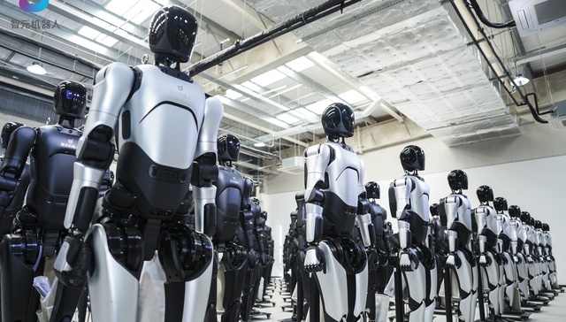 智元撞线5000台，人形机器人离规模商业化还有多远？