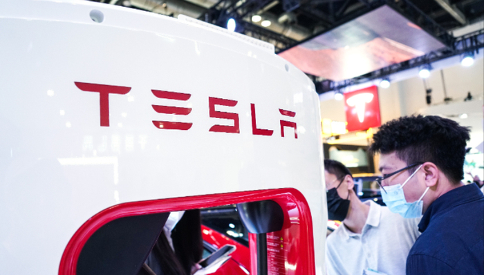 特斯拉股价跌超3%，摩根士丹利两年多来首次下调其评级