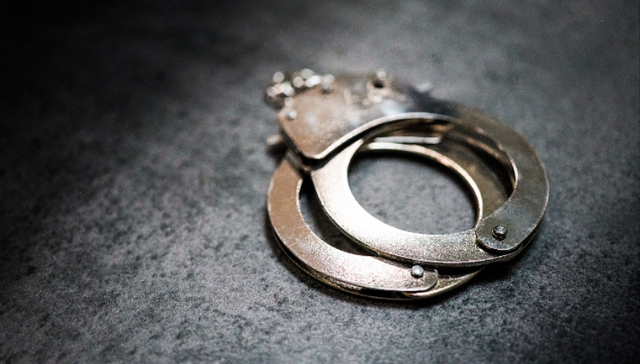 收受巨额财物、“靠石油吃石油”，中国海油原副总经理袁光宇被公诉