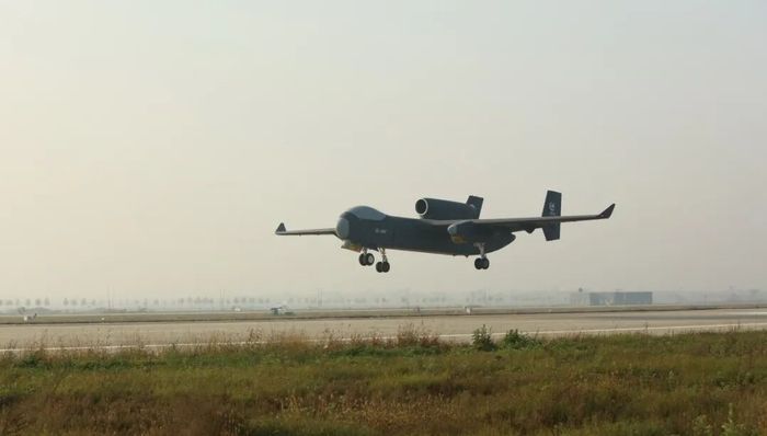 这家GE、罗罗的供货商，造出了“无人航空母机”