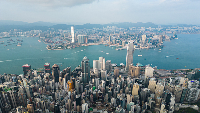 科技巨头扎堆买楼，香港写字楼抄底时机来了