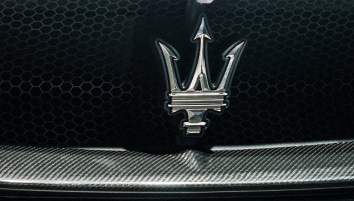 30多万打“骨折”的玛莎拉蒂被一抢而空，销售：不建议买