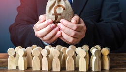 直通部委|人社部:推动增加劳动者报酬 住建部:因地制宜调整优化房地产政策