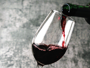 杨陵江入主怡园酒业，能否解困1919？