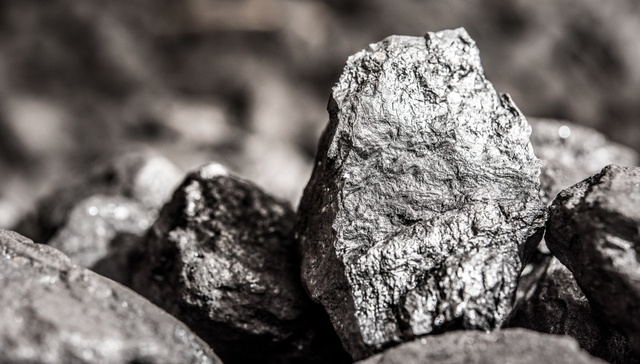 直通部委｜商务部已批准部分稀土出口通用许可申请 教育部公布研考违法违规举报电话