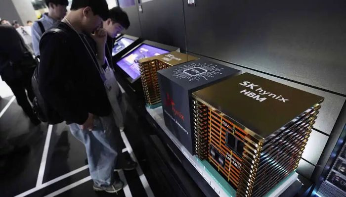 内存涨价背后：AI存储正在“吃掉”手机、PC | 电厂