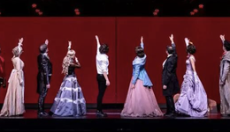 贷款8万看剧，谁在捧杀音乐剧？