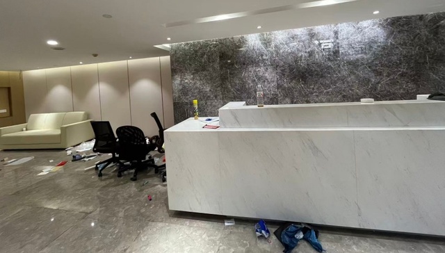 金雅福理财暴雷：总部人去楼空、新工程项目停工、拖欠员工薪资已久