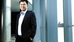 豪賭“養(yǎng)老”，張近東能否從頭再來？