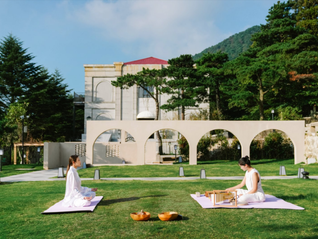 跳出内卷怪圈，华住瞄准新消费高端局