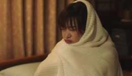 北电演员，拧巴的享受拍短剧