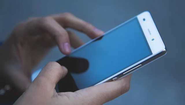 智能手机,大模型,