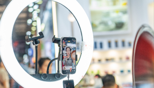 From boom to shakeout: Hangzhou's livestream economy enters a new phase